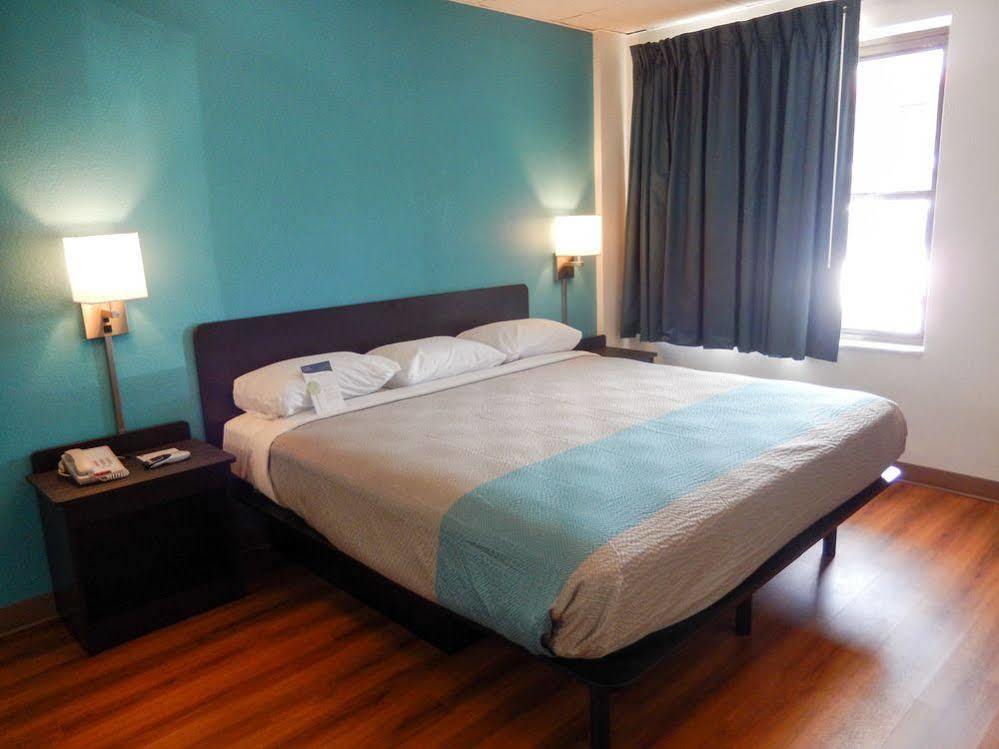 Motel 6-Elmsford, Ny - White Plains 外观 照片
