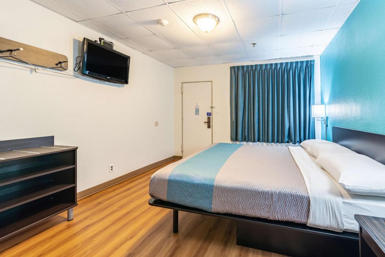 Motel 6-Elmsford, Ny - White Plains 外观 照片
